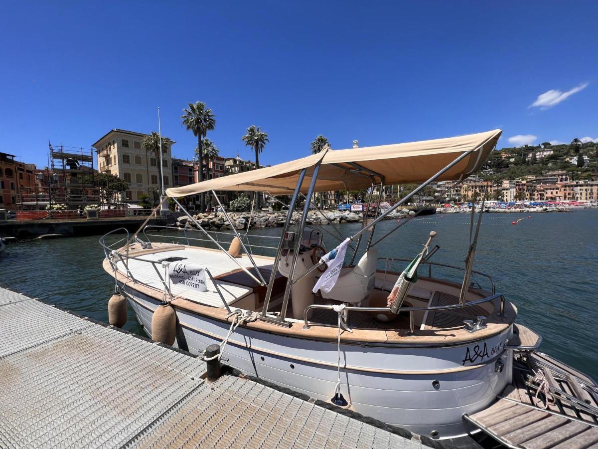 Mazzini 12, Elegant Central Apartment With Free Private Garage 800 M, Air Conditioning, Wi-Fi, Just 100 M From The Public Beach Rapallo Exterior photo