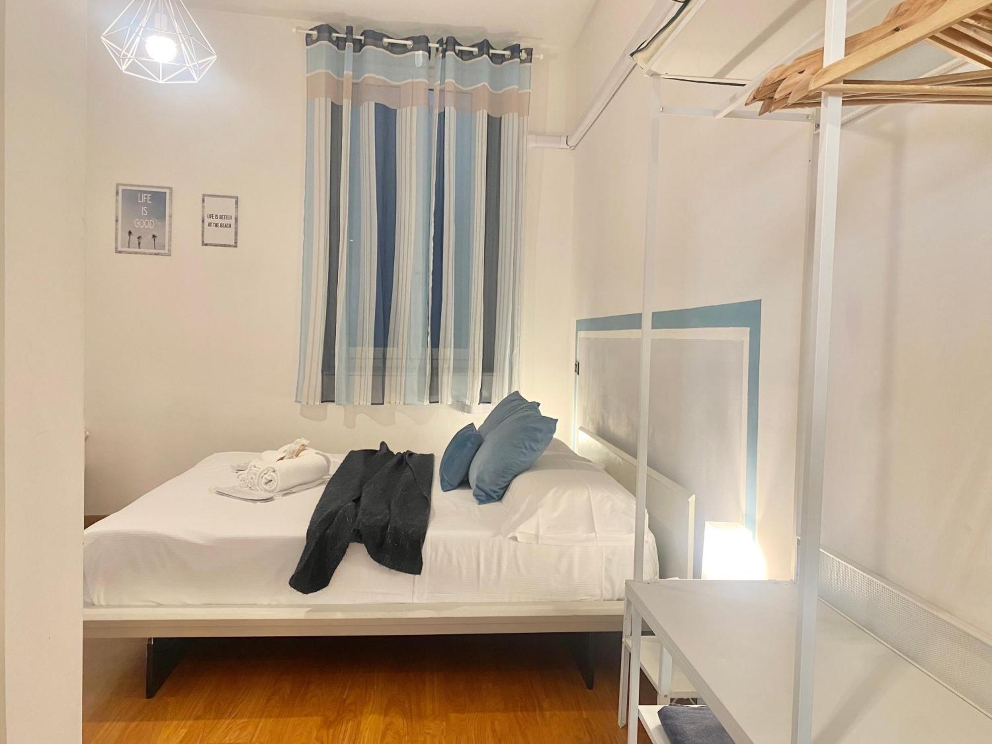 Mazzini 12, Elegant Central Apartment With Free Private Garage 800 M, Air Conditioning, Wi-Fi, Just 100 M From The Public Beach Rapallo Exterior photo