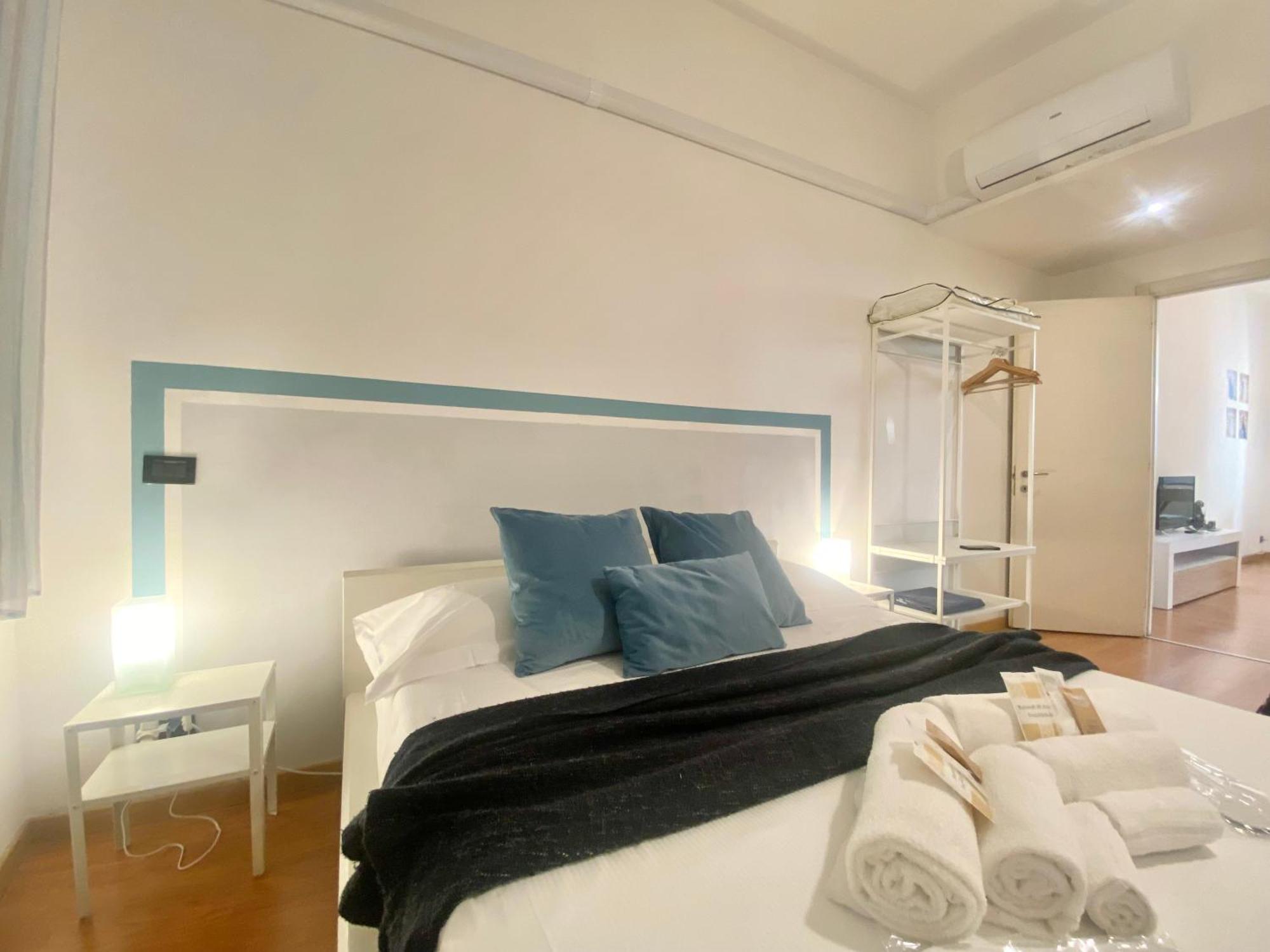 Mazzini 12, Elegant Central Apartment With Free Private Garage 800 M, Air Conditioning, Wi-Fi, Just 100 M From The Public Beach Rapallo Exterior photo