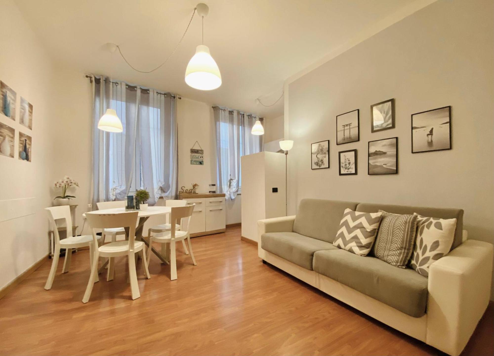Mazzini 12, Elegant Central Apartment With Free Private Garage 800 M, Air Conditioning, Wi-Fi, Just 100 M From The Public Beach Rapallo Exterior photo